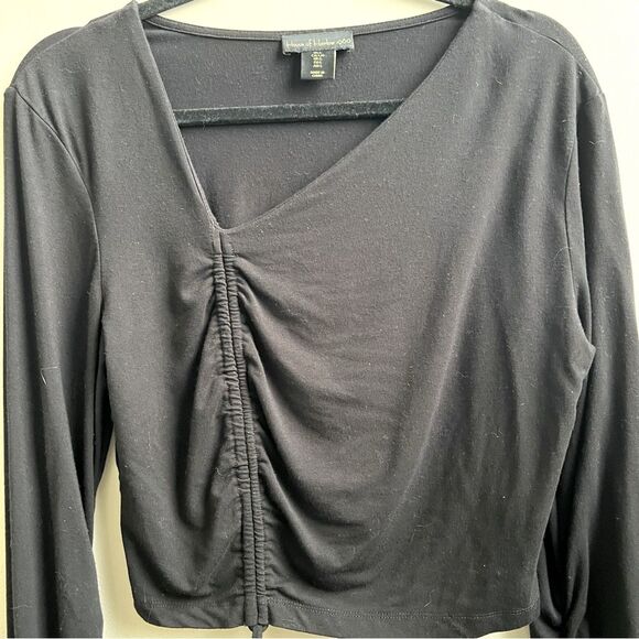 House of Harlow Black whimsigoth Cinched Asymmetrical V Neck Crop Top Size L - Picture 3 of 4